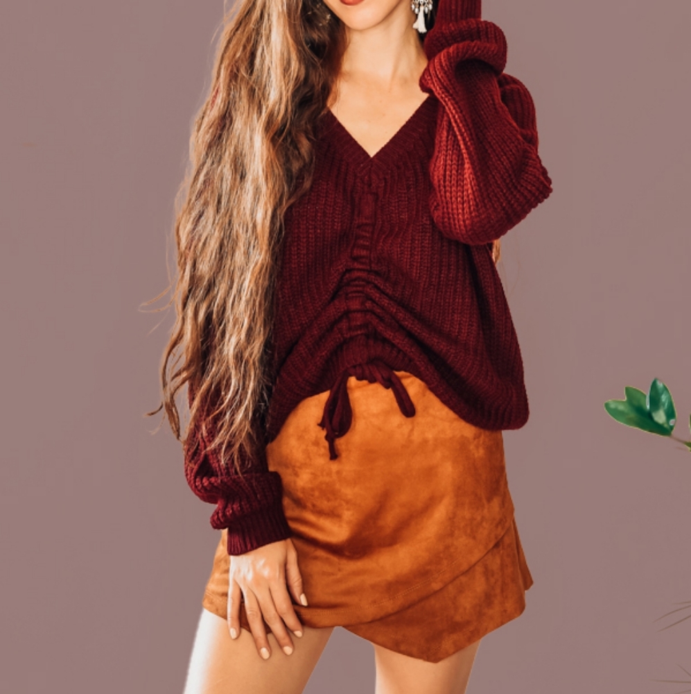 WINE V-NECK SWEATER